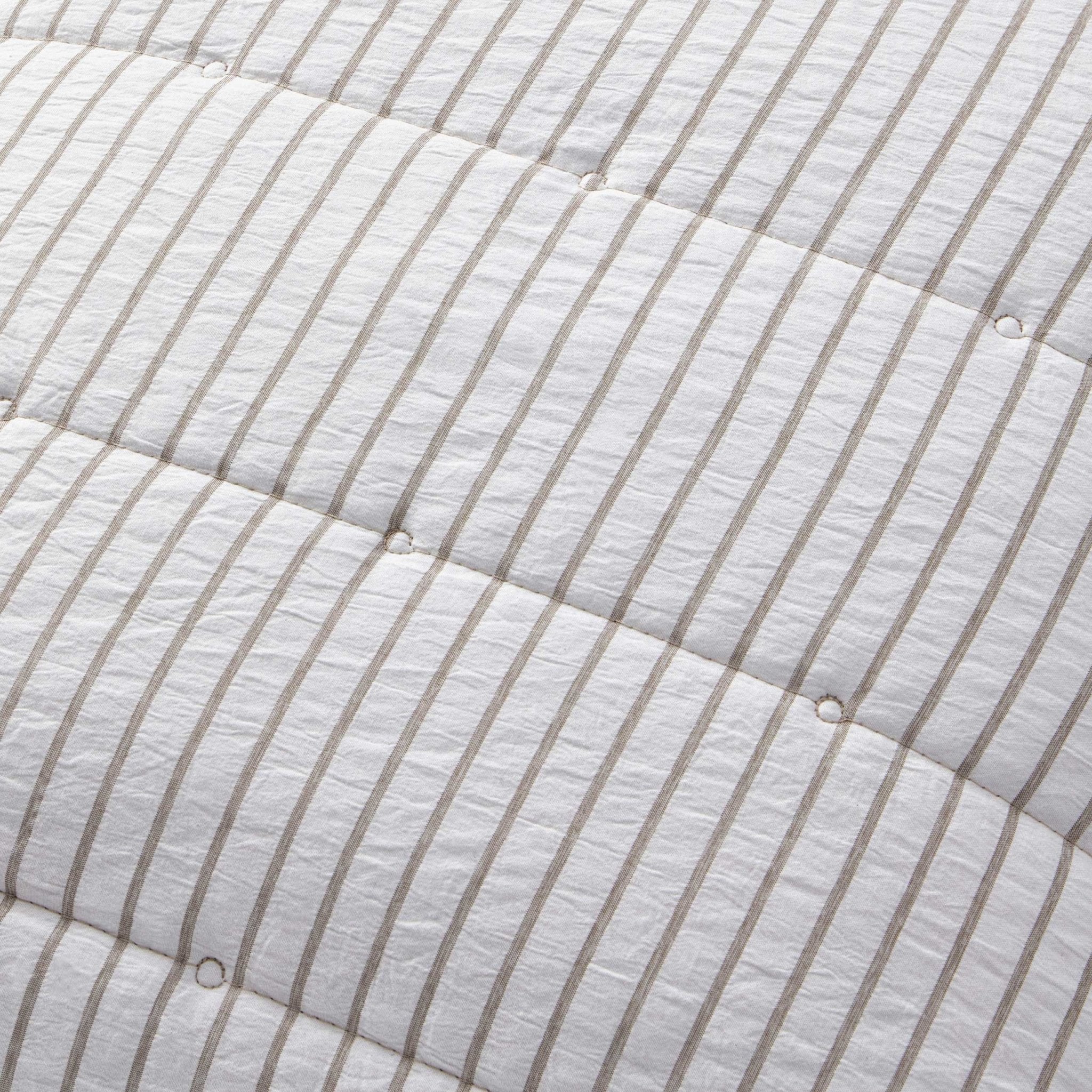 Housse de coussin Albi Stripe en seersucker - Naturel/Blanc