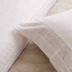 Housse de couette Alma 300 fils/cm² - Satin - Blanc cassé