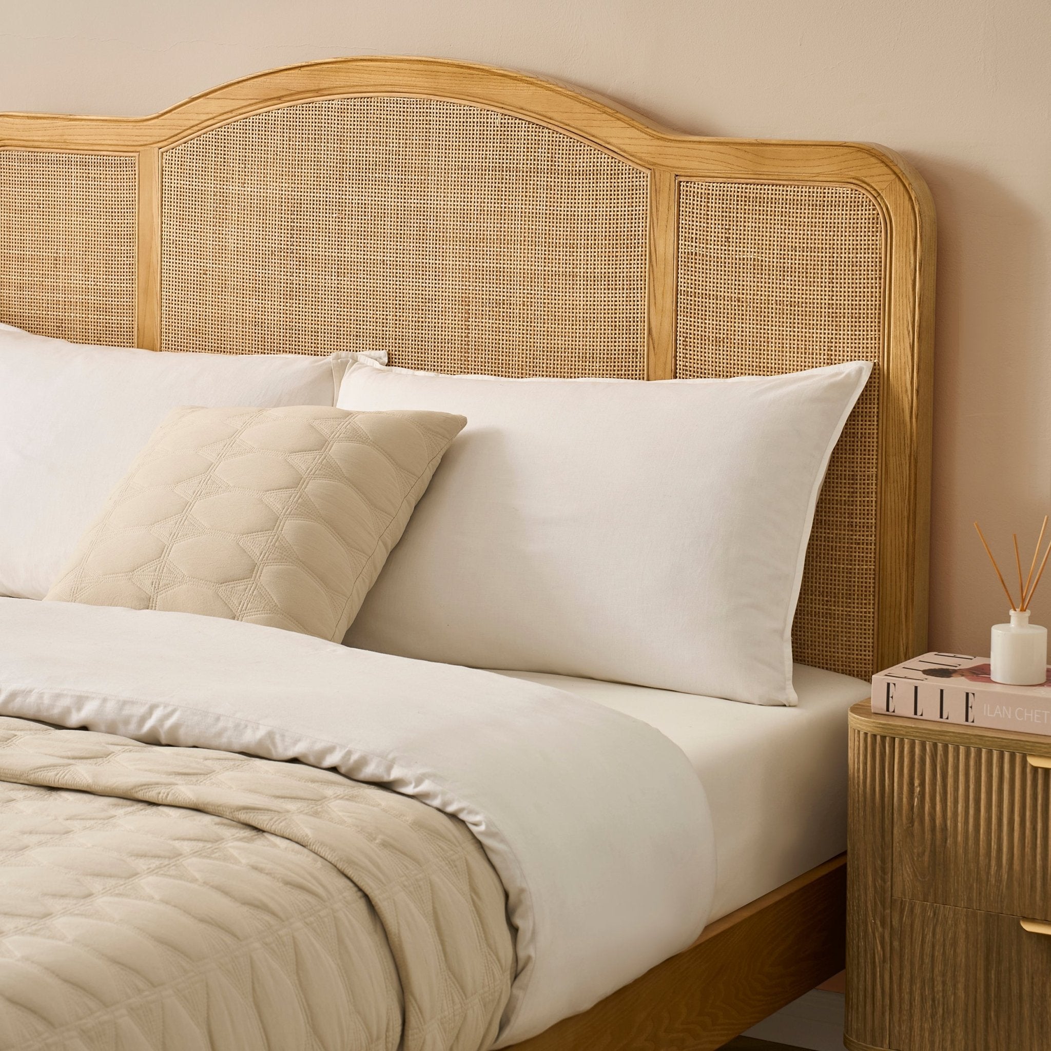 Cadre de lit Annecy en rotin naturel