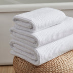 Collection de serviettes Antigua Soft Fine Ribbed - Blanches