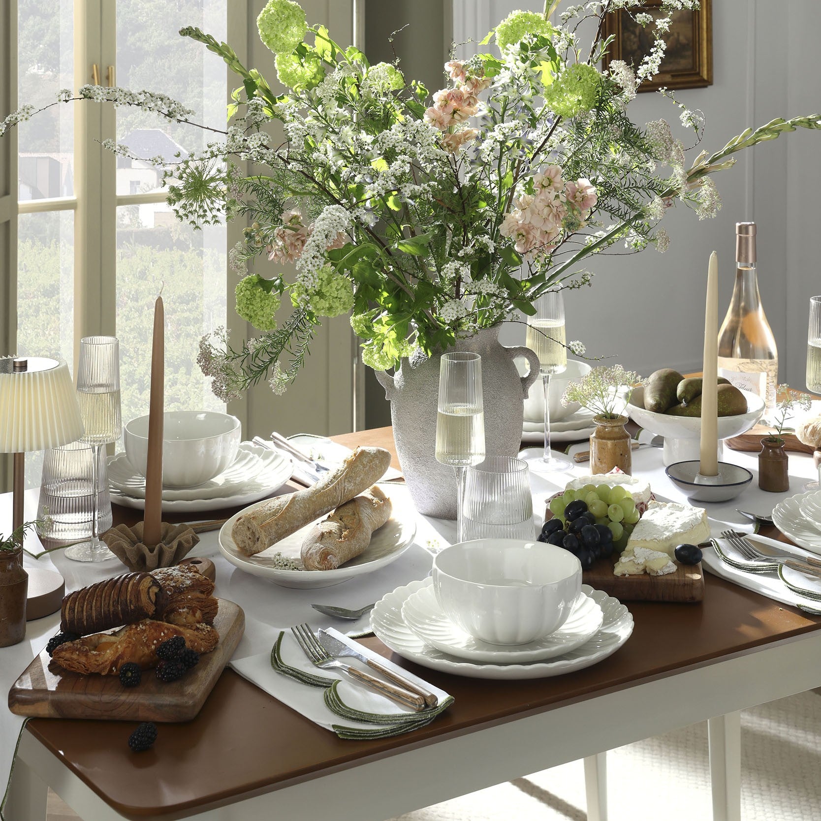 Table de salle à manger Anya 4-6 places - Bois de pin