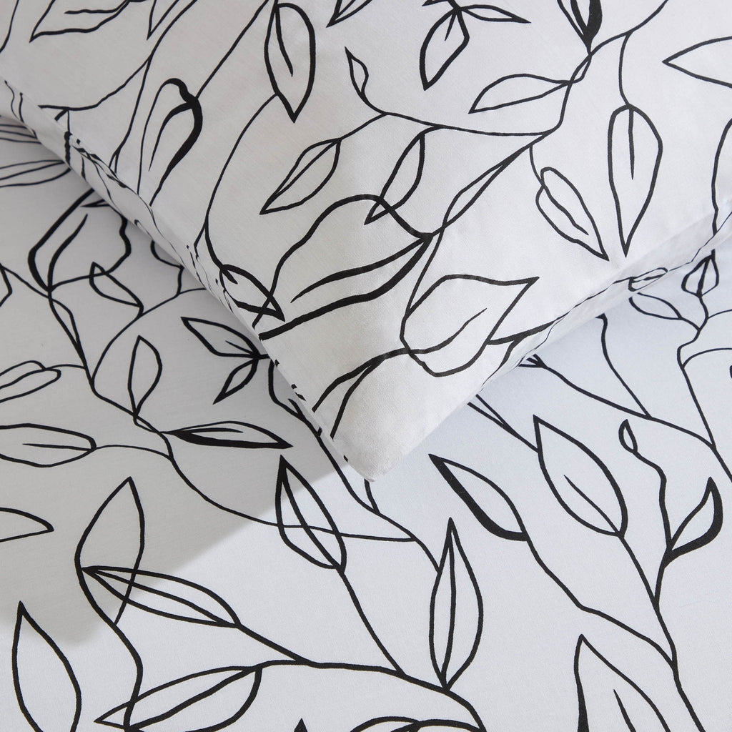 Parure de lit Astrid 100 % coton (housse de couette et taie d'oreiller) - Blanc cassé/Noir