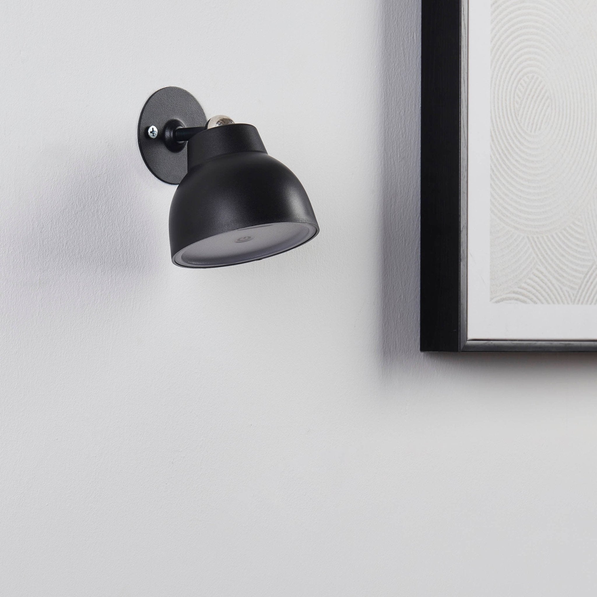 Lampe LED rechargeable étanche 4 en 1 Atticus - Noire