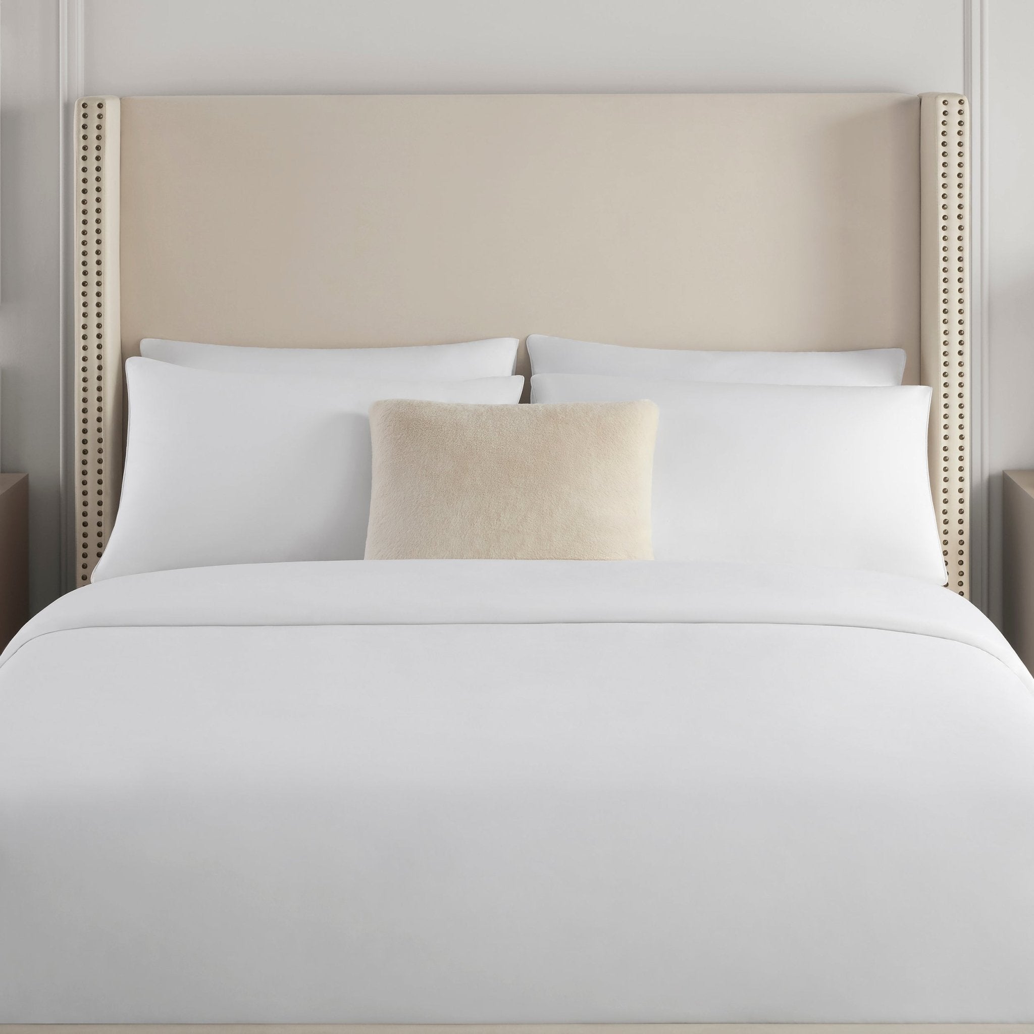 Lit ottoman Austin clouté - Écru