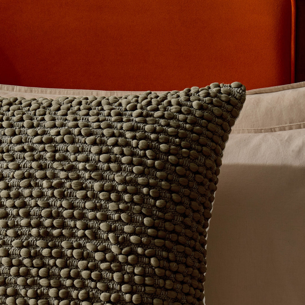 Housse de coussin à pompons - Vert foncé