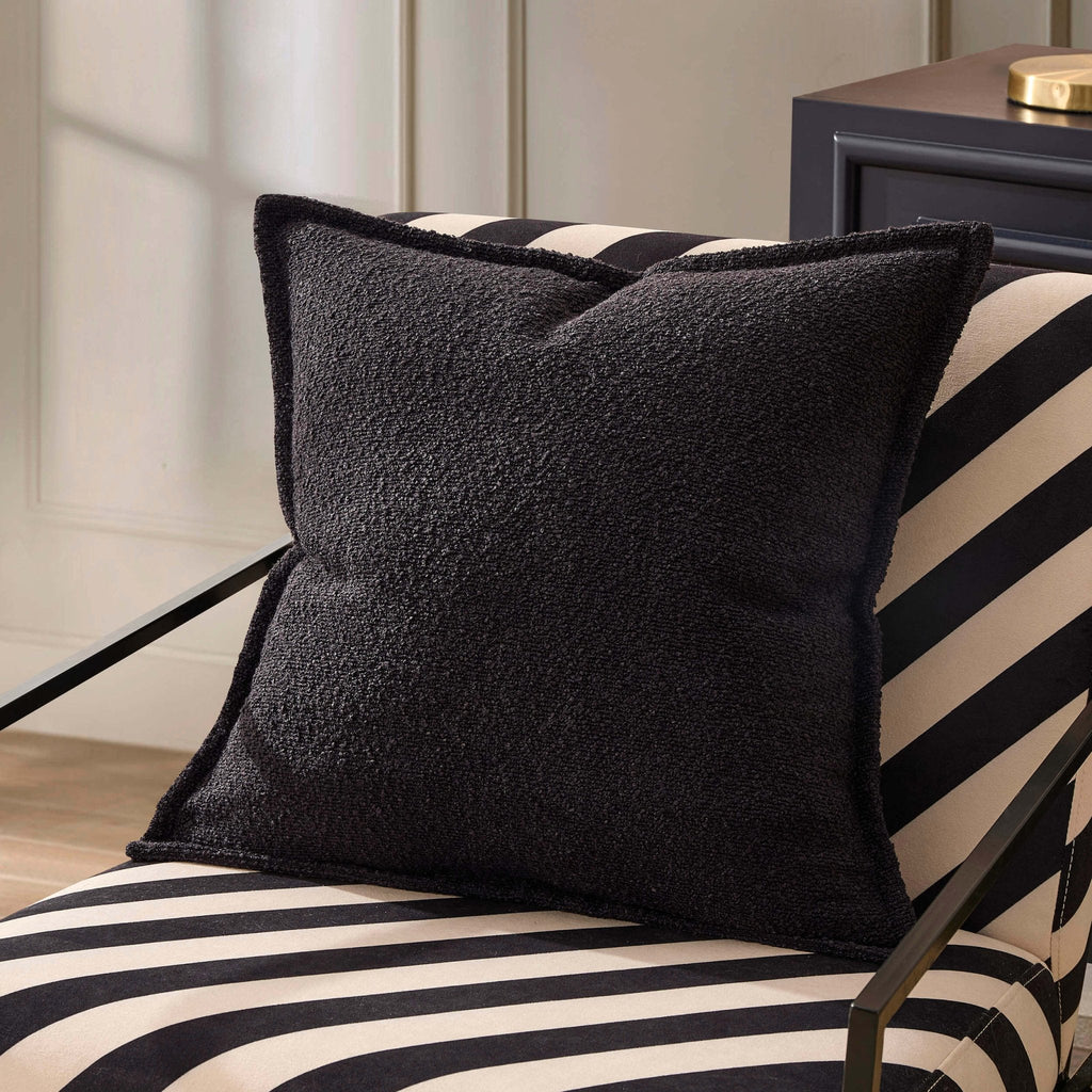 Housse de coussin bouclée pour canapé - Noire