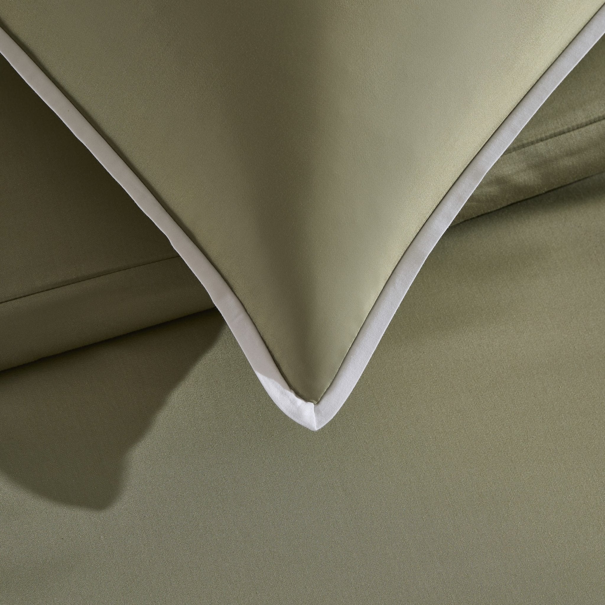 Housse de couette en coton ultra-doux 300 fils/cm² teint uni - Olive